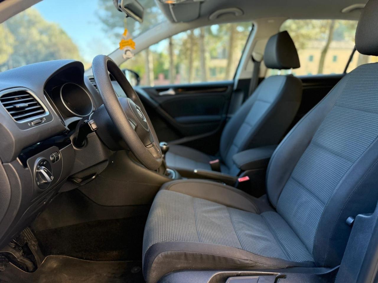 Volkswagen Golf 1.6 TDI DPF 3p. Comfortline