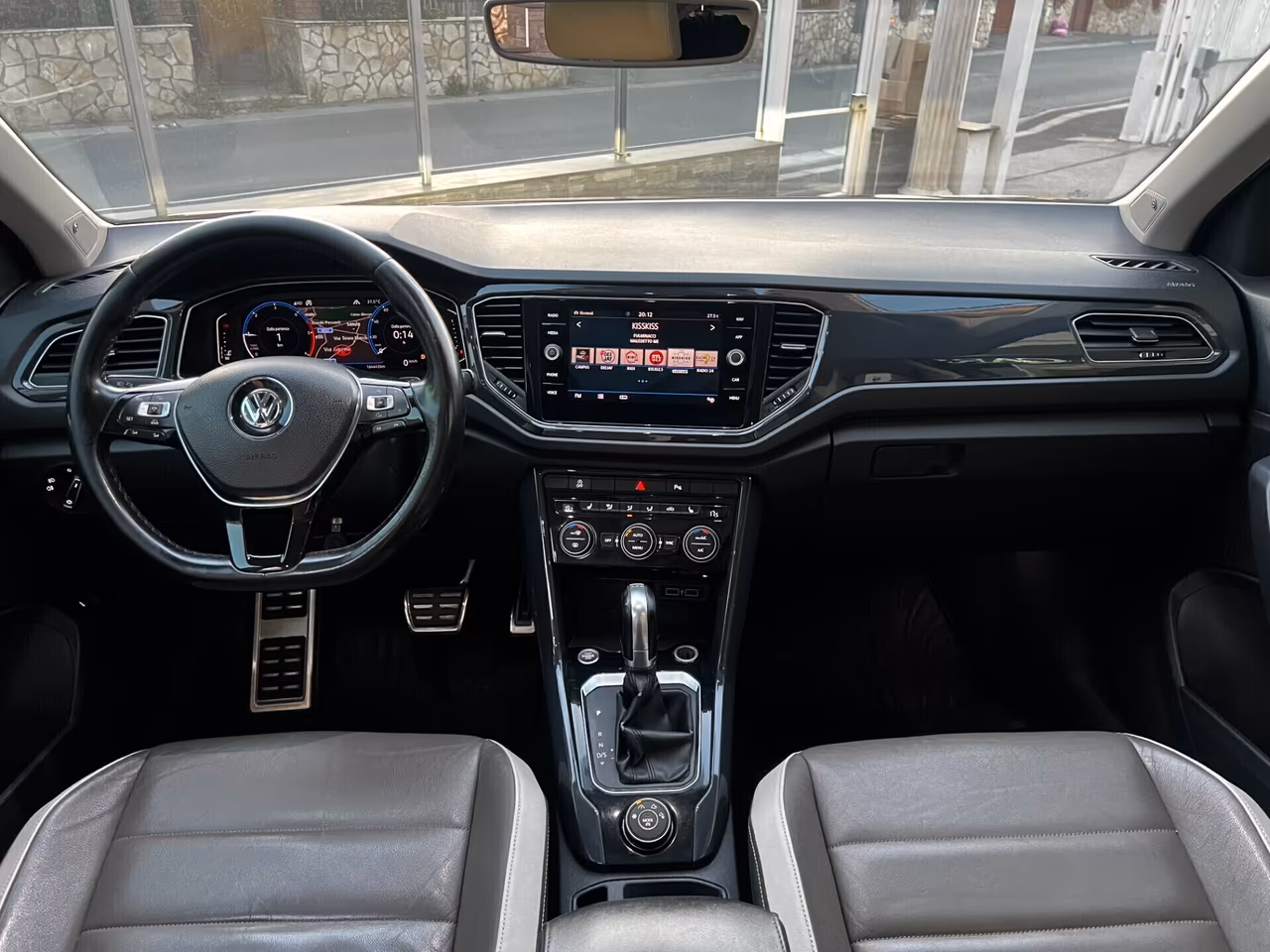 Volkswagen T-Roc 2.0 TDI 150-DSG 4MOTION-TETTO-FULL