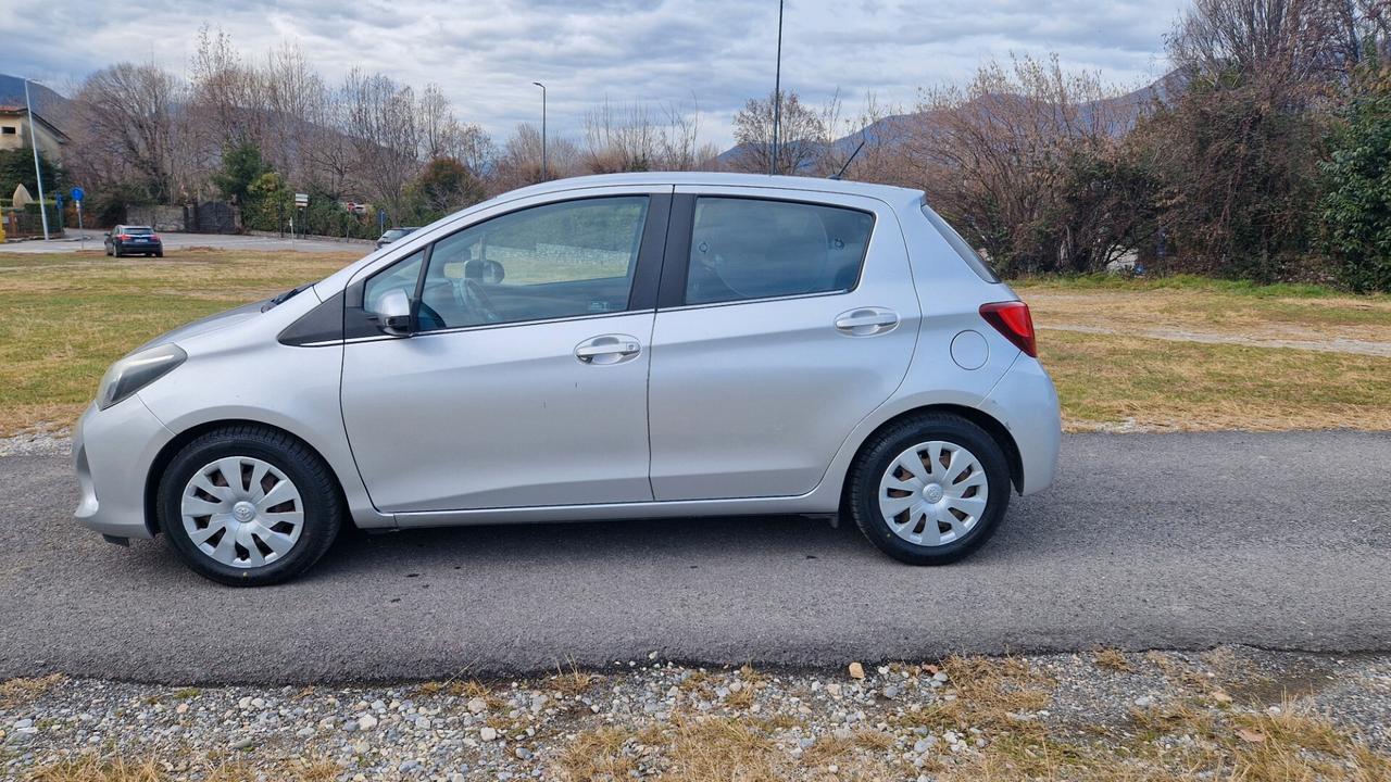 Toyota Yaris Sol *Neopatentati *