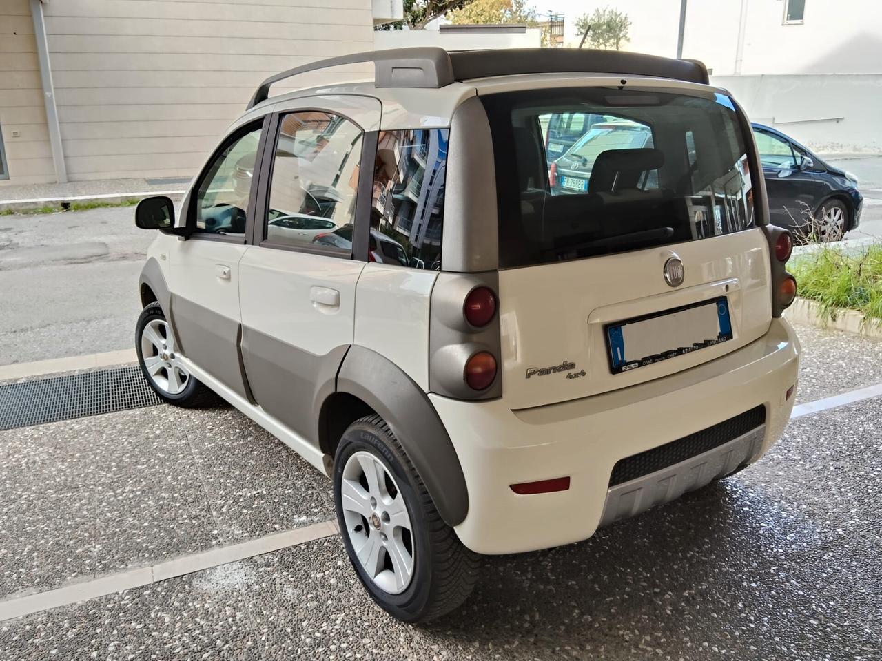 Fiat Panda 1.3 MJT 16V DPF 4x4 Cross 75 cv