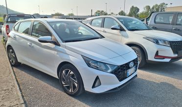 Hyundai i20 Hybrid Connectline SOLO 9MILA KM
