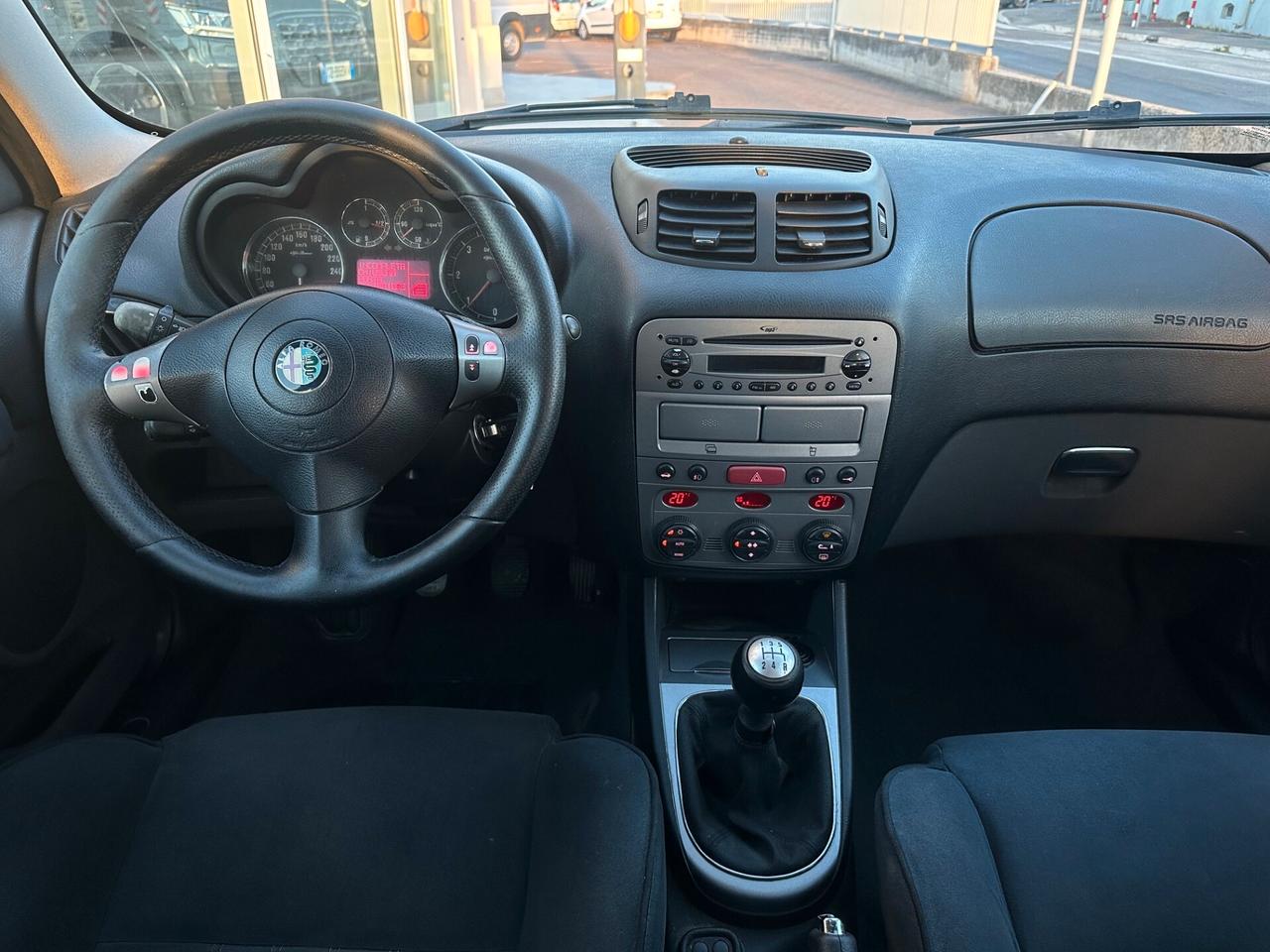 Alfa Romeo 147 1.9 JTD (120) 5 porte Distinctive *cerchi GTA