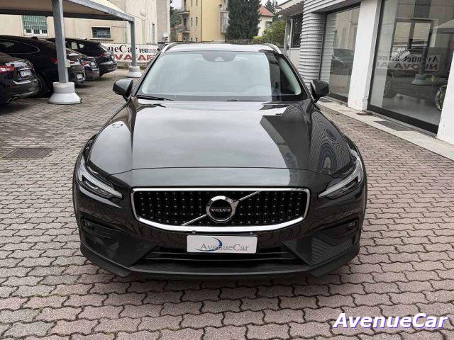 VOLVO V60 Cross Country 2.0 b4 awd Business Pro IVA ESP UNICO PROPRIETARIO