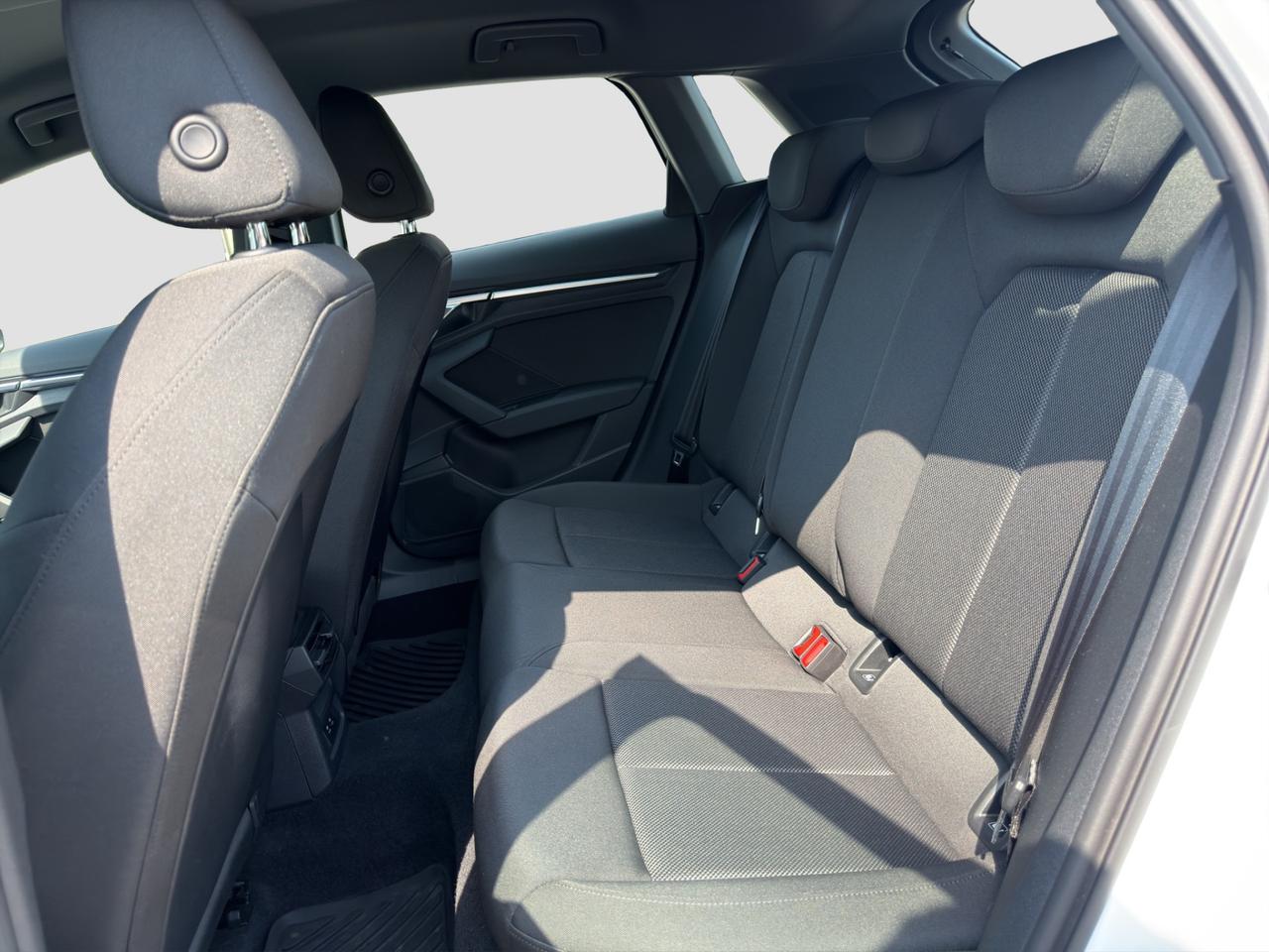 AUDI A3 4ª serie A3 SPB 30 TFSI Business
