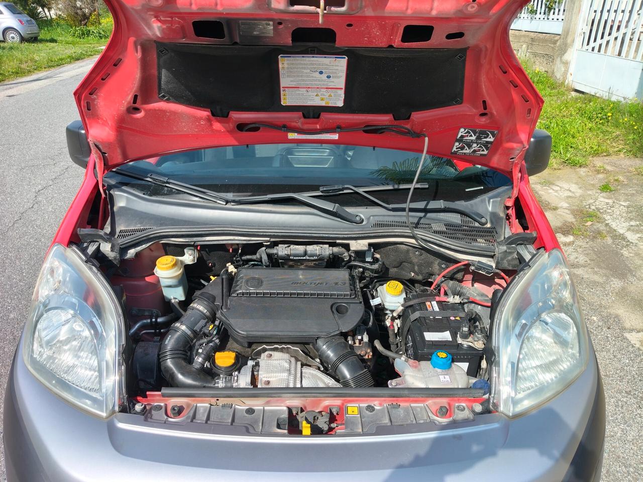 Fiorino 1.3 MJT 95CV Adventure allestito