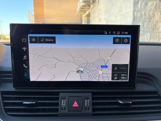 AUDI Q5 SPB SPORTBACK 40 TDI quattro S tronic Business Ad.