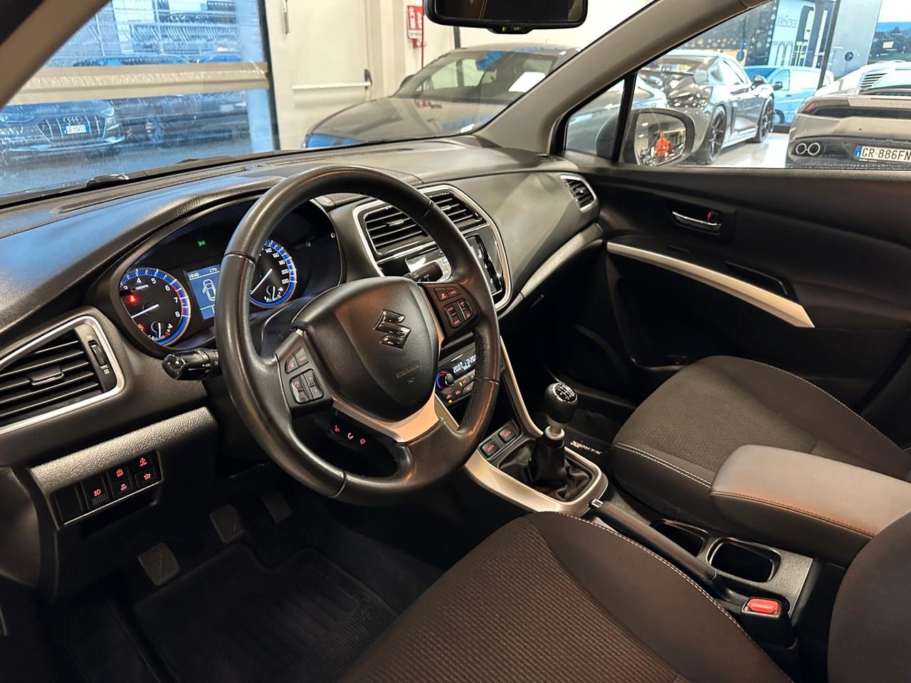 Suzuki S-Cross 1.4 Hybrid