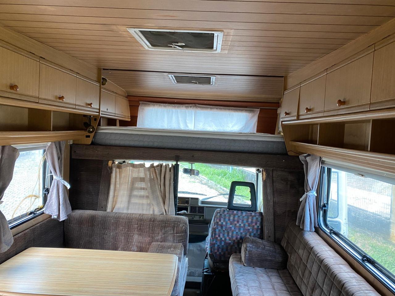 Peugeot J5 Ducato 2.5D Globetrotter Dethleffs 5Posti