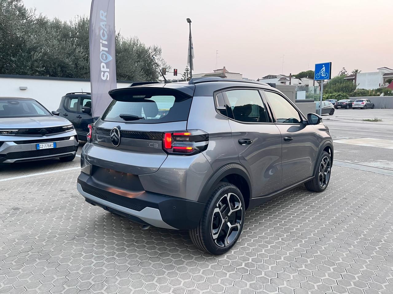 Citroen C3 Hybrid 110 Plus e-DCS6 Automatic Km0