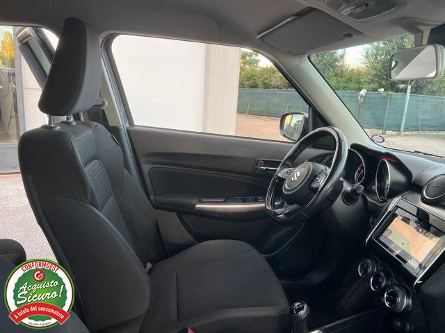 SUZUKI Swift 1.2 Hybrid Top - PER NEOPATENTATO -