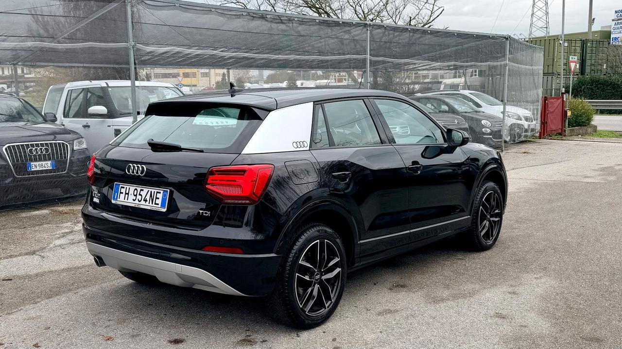 Audi Q2 2017 1.6 TDI Business km 160,000 GARANZIA 12 mesi ! ! !