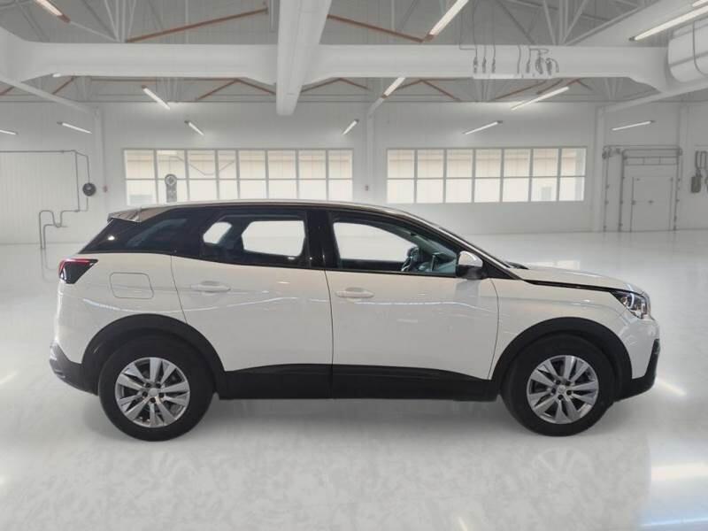 Peugeot 3008 BlueHDi 130 EAT8 Business
