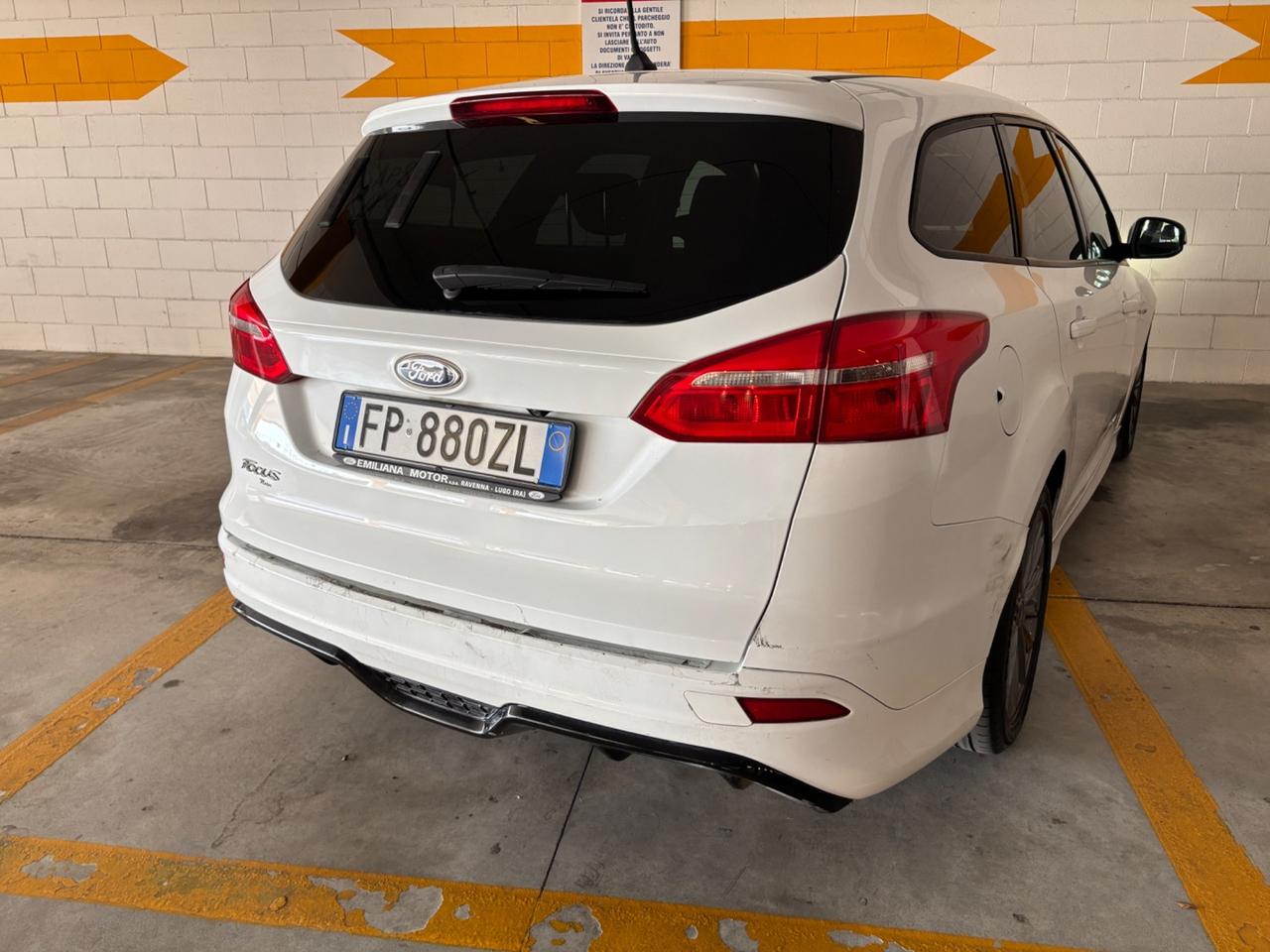 Ford Focus 1.5 TDCi SW ST Line Business