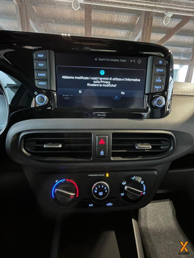 HYUNDAI i10 1.0 MPI Connectline