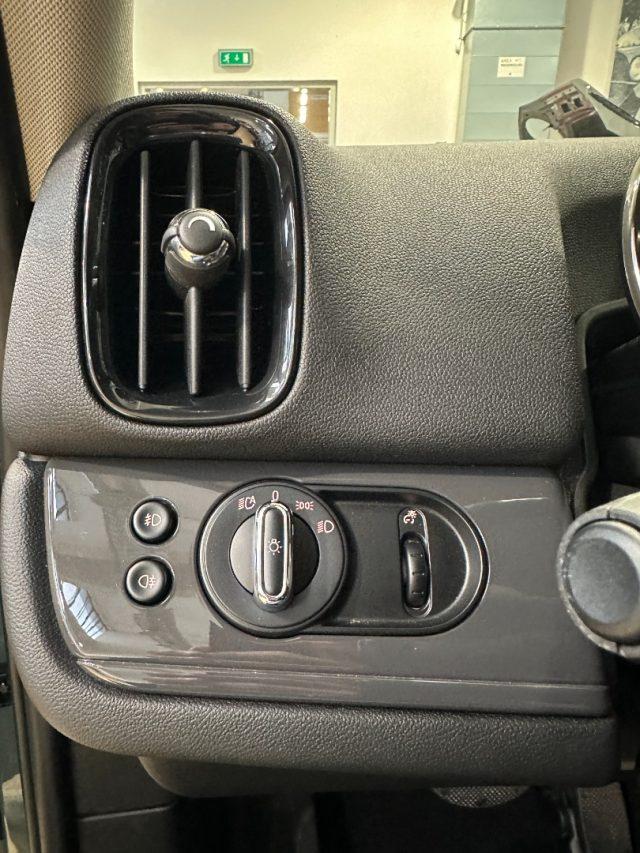 MINI Countryman 2.0 Cooper D Northwood ED. Auto-LED-17"-Keyless