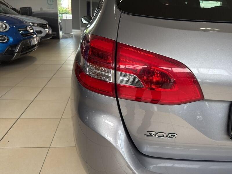 Peugeot 308 BlueHDi 120 EAT6 S&S SW Allure