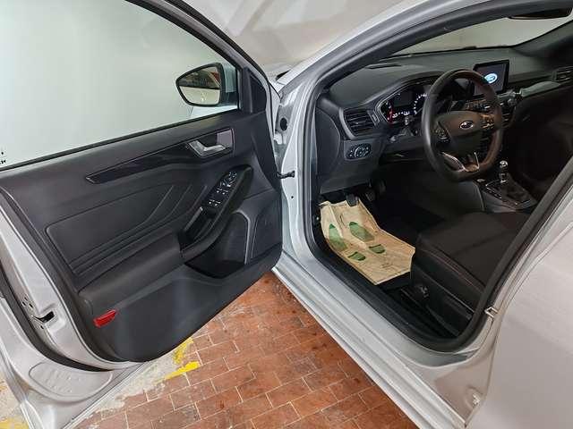 Ford Focus 1.0 EcoBoost 125cv 5p ST-Line + Navi + Led