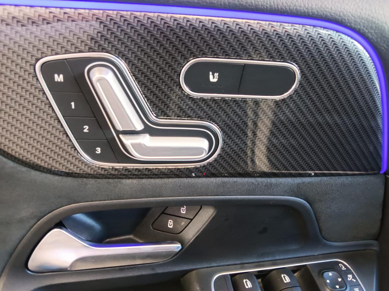 Mercedes-Benz GLB - X247 2019 - GLB 200 d Premium 4matic auto