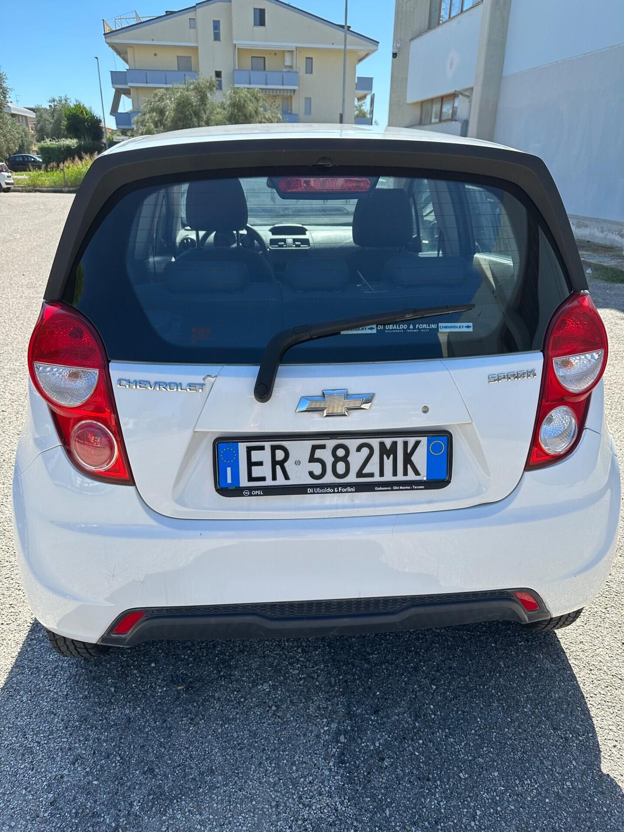 Chevrolet Spark 1.0 benzina 2013 neopaten.