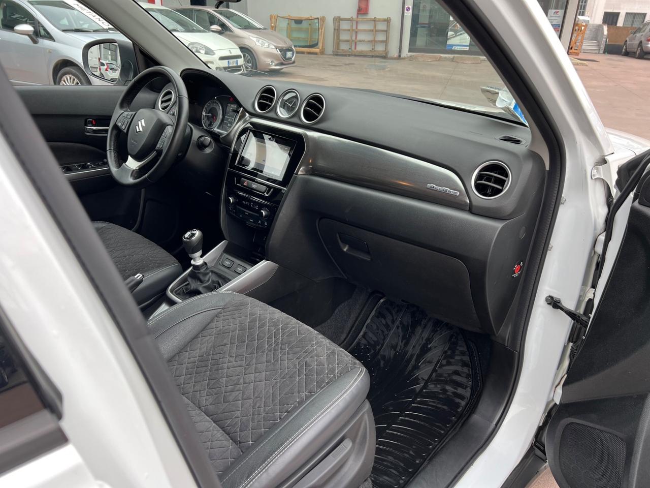 Suzuki Vitara 1.4 Boosterjet 4WD AllGrip Top