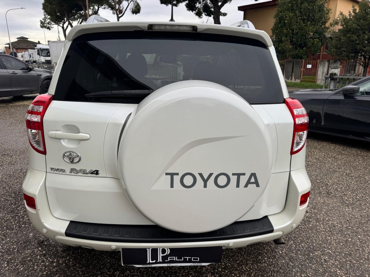 Toyota RAV 4 RAV4 Crossover 2.0 Exclusive