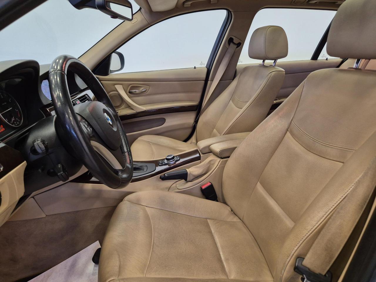 BMW 320 d Touring xdrive Futura - Sens. Park. - Tetto