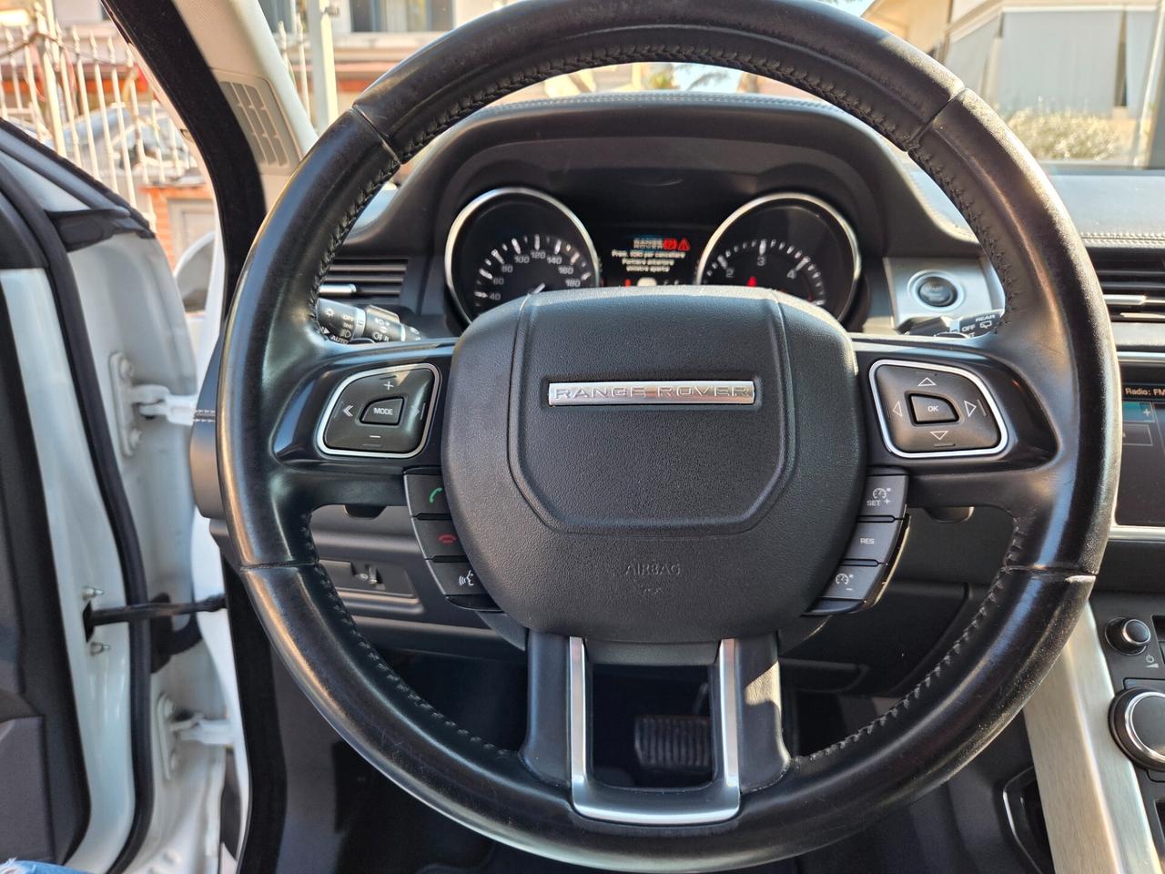 Land Rover Range Evoque 2.2 TD4 5p. PERFETTA