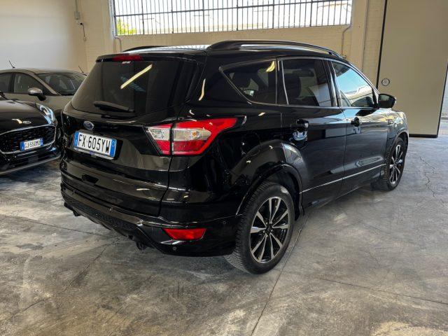 FORD Kuga 2.0 TDCI 120 CV S&S 2WD ST-Line