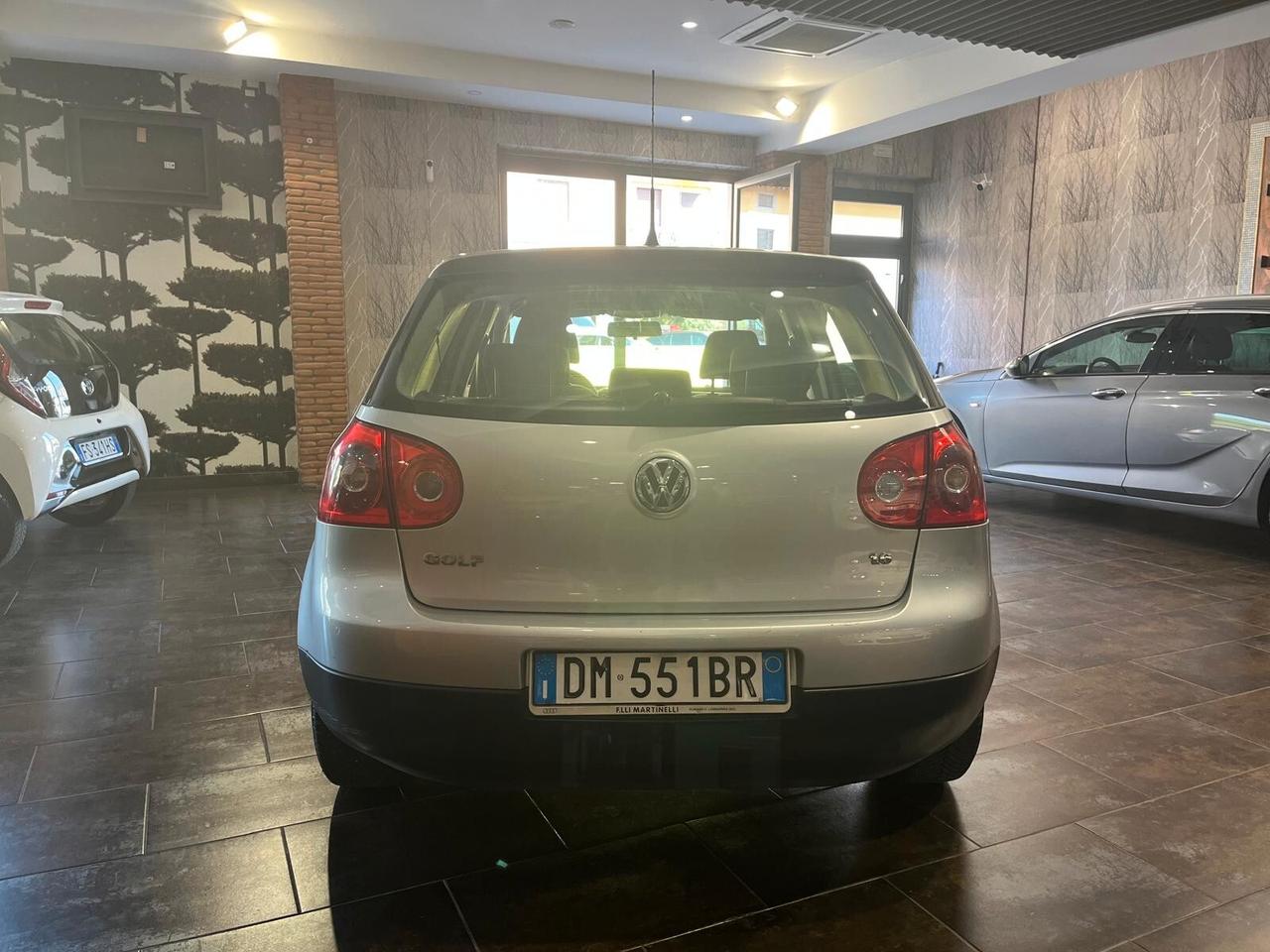 Volkswagen Golf 1.6 5p. Comfortline