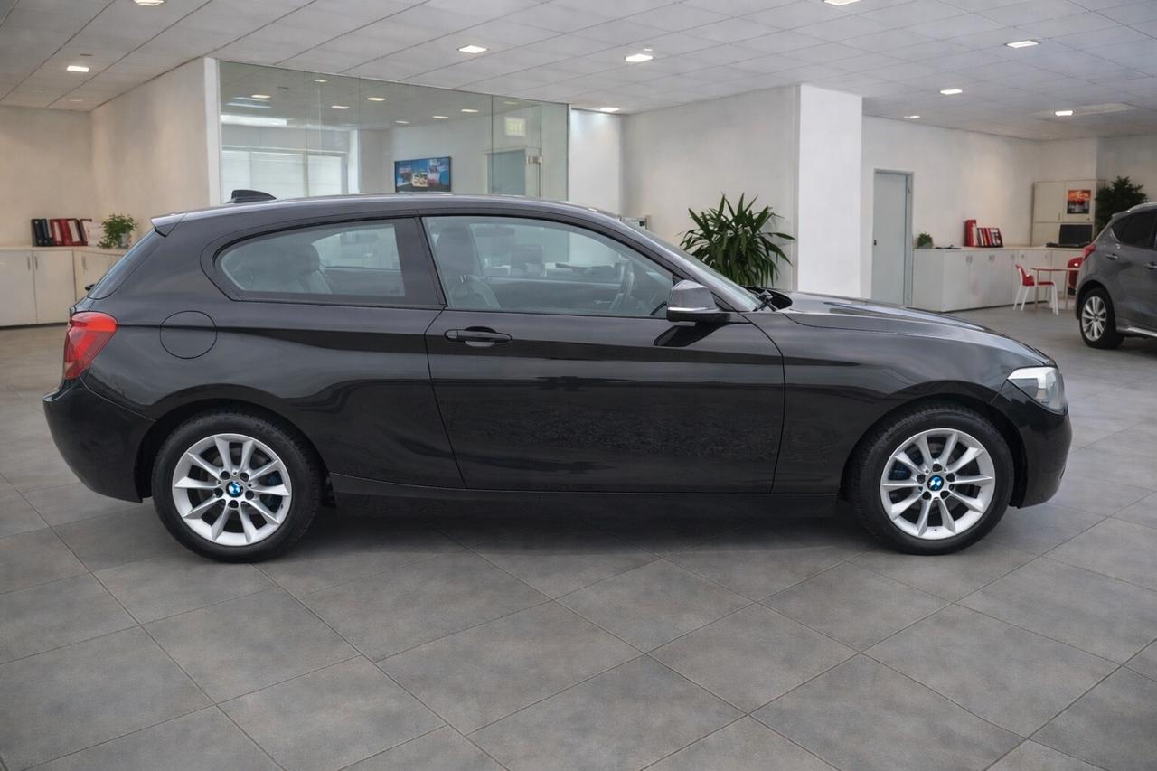 BMW SERIE 116D 1.6D 116CV €5B NAVI PELLE Efficient Dynamics Urban