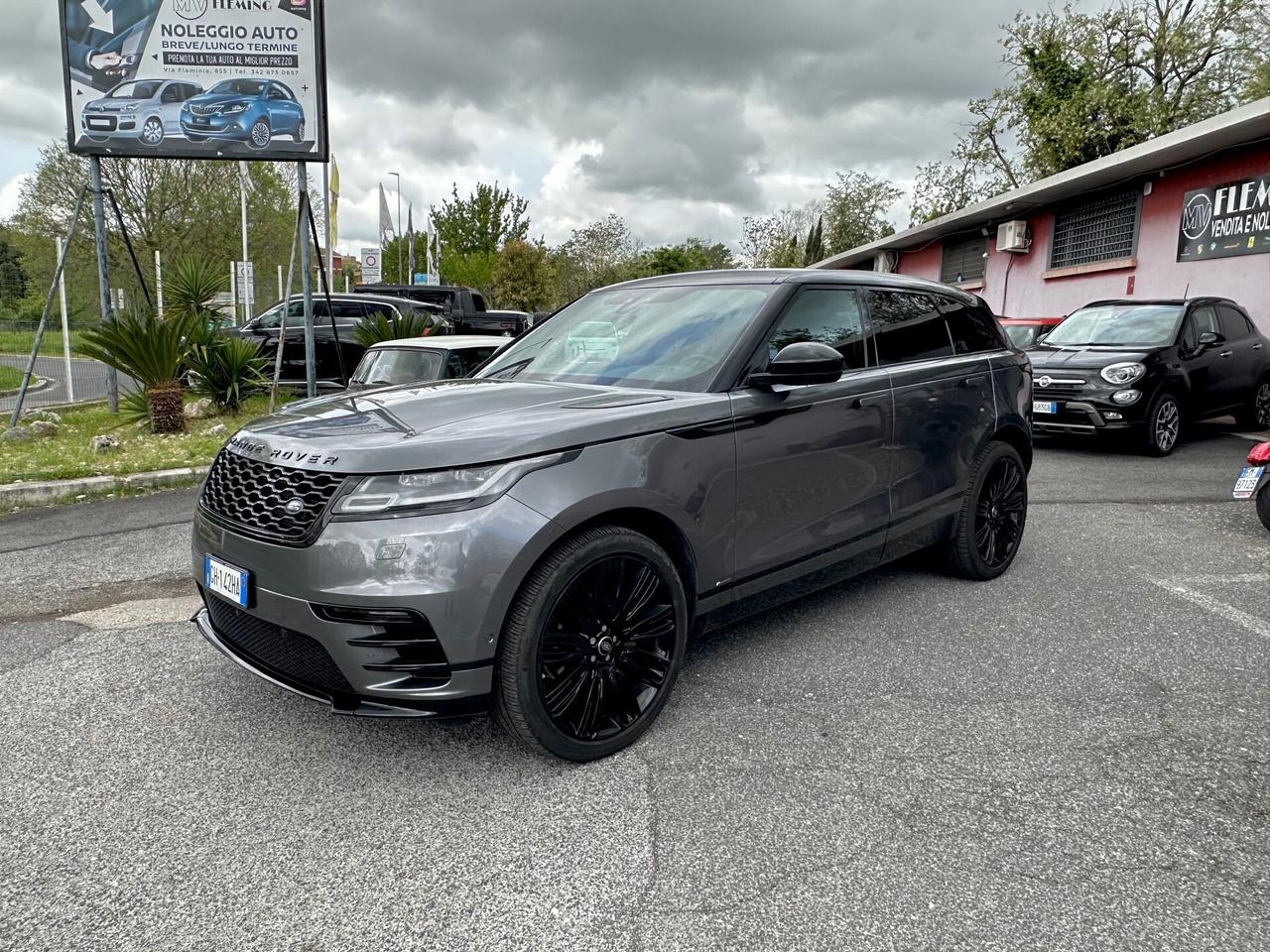 Land Rover Range Rover Velar Range Rover Velar 2.0D I4 240 CV R-Dynamic HSE Black Edition