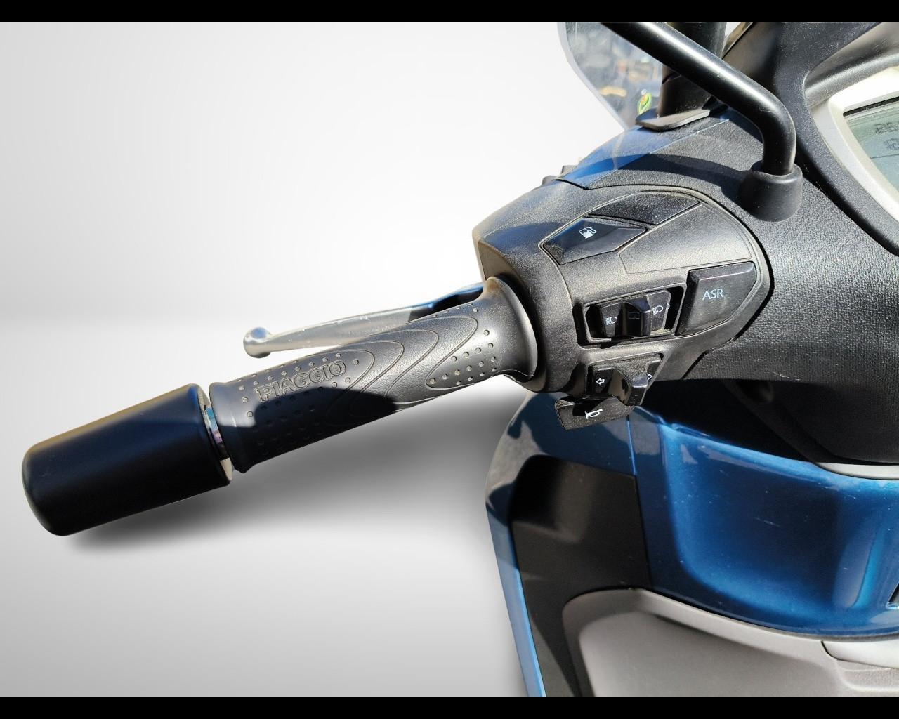 PIAGGIO Beverly 400 - ABS-ASR