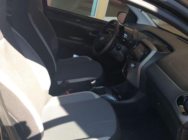 Toyota Aygo Aygo Connect 1.0 VVT-i 72 CV 5 porte x-fun MMT