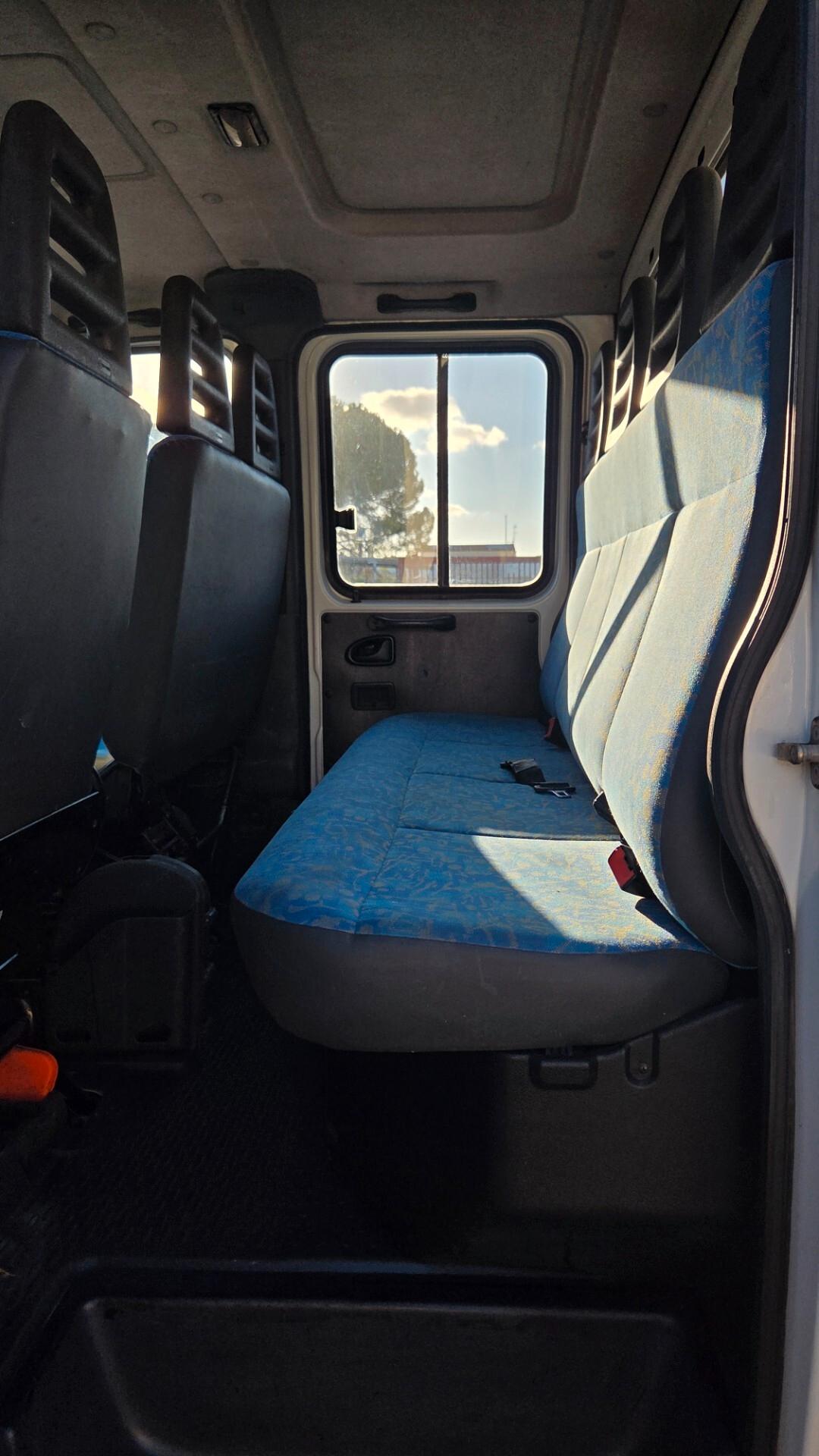 Iveco daily 35 C 13 doppia cab. 7 posti Ribaltabile trilat.
