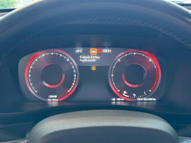 VOLVO XC40 D3