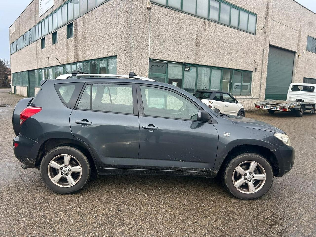 Toyota RAV 4 RAV4 2.2 D-4D 136 CV Luxury