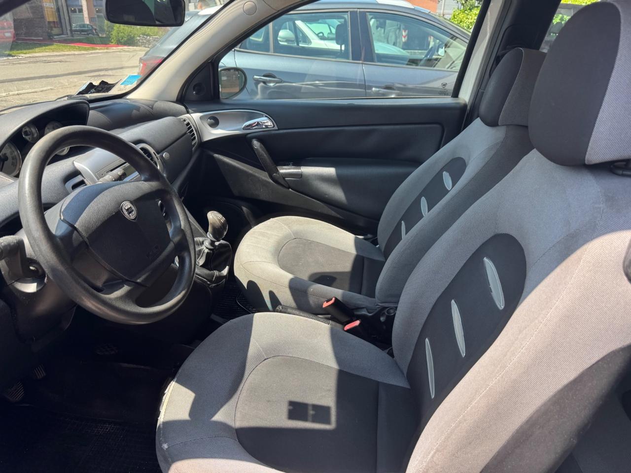 Lancia Ypsilon 1.2 Argento