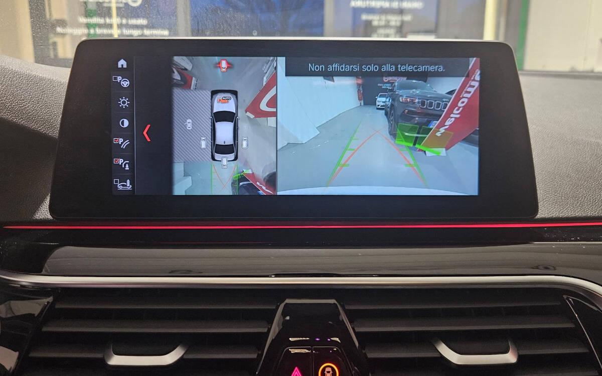 BMW Serie 5 Berlina 530e Luxury auto