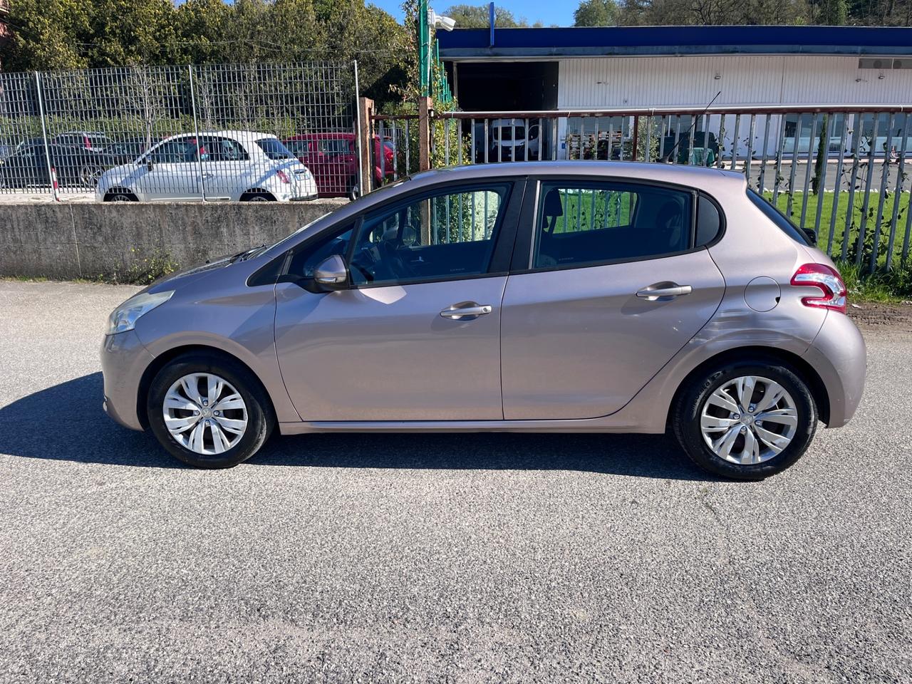 Peugeot 208 1.2 VTi 82 CV 5 porte Active