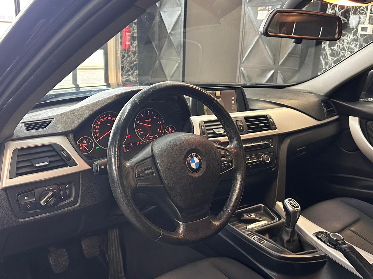 Bmw320d Modern Berlina