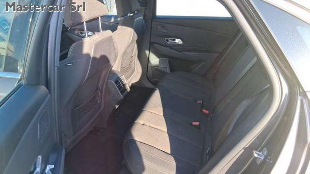 DS AUTOMOBILES DS 7 Crossback 1.5 bluehdi Bastille 130cv auto TG: GP961FJ