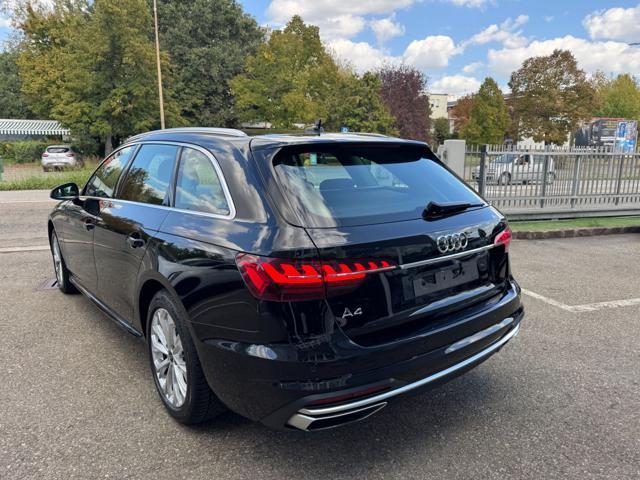 AUDI A4 Avant 30 TDI/136 CV S tronic Business Advanced