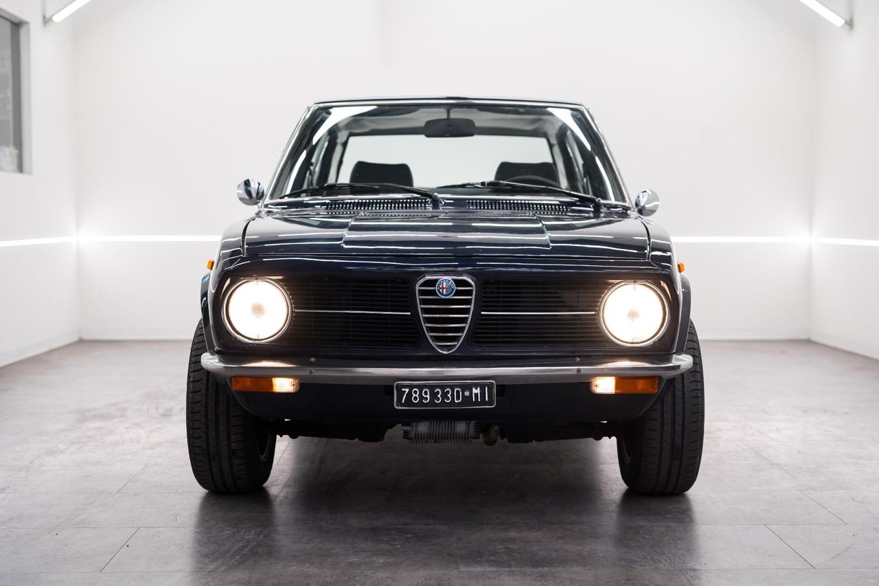 Alfa Romeo Alfetta 1.6--SCUDO STRETTO--