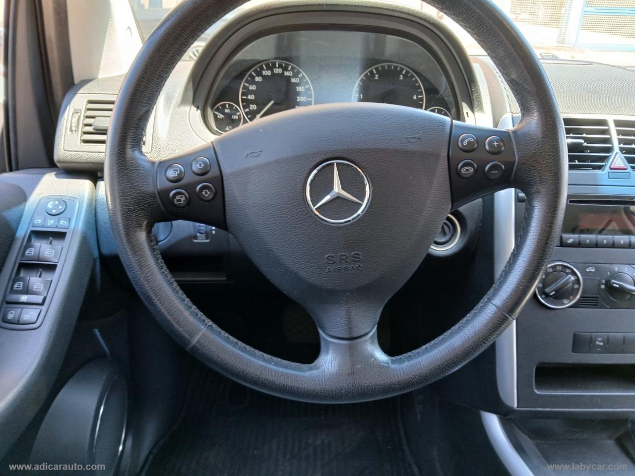 MERCEDES-BENZ A 200 CDI AUTOMATIC
