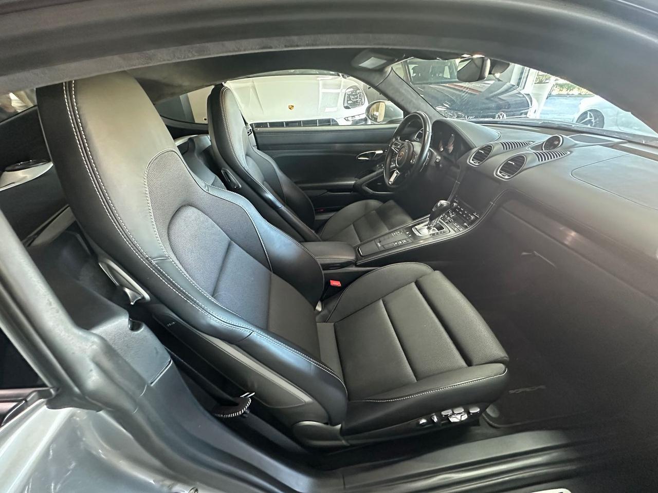 Porsche Cayman 2.5 GTS Style Edition #7585