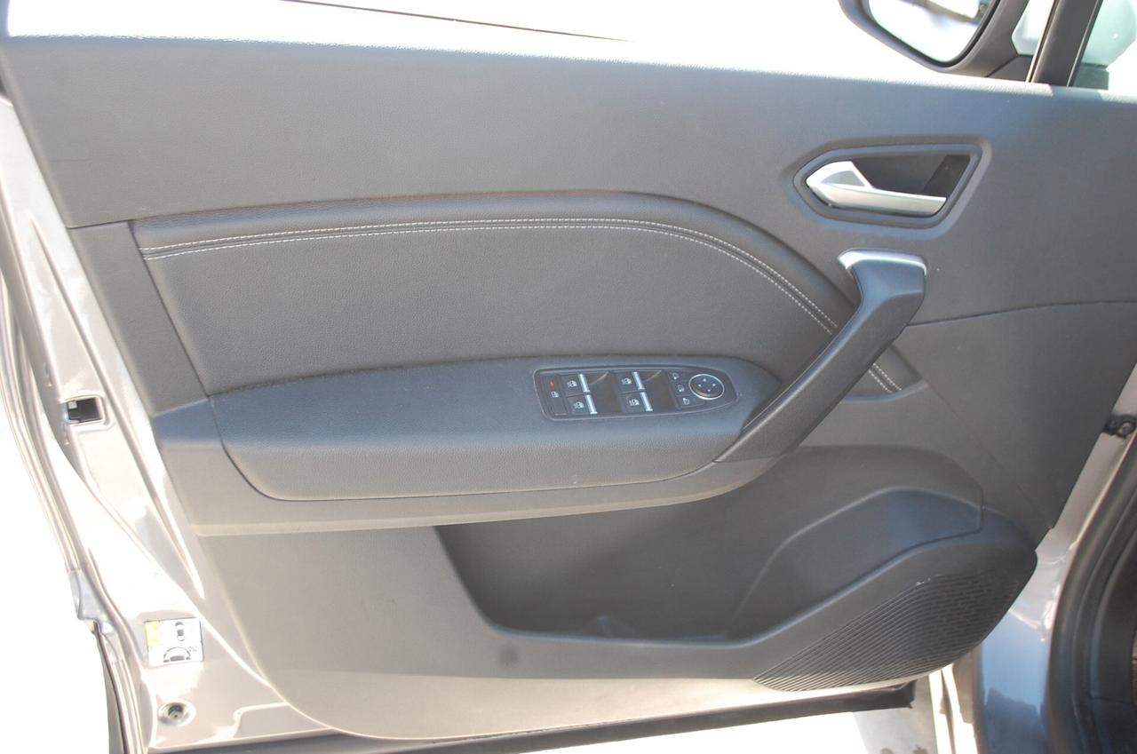 Renault Captur 1.0 tce Techno 90CV Uff Italy Navi Led Clima USB