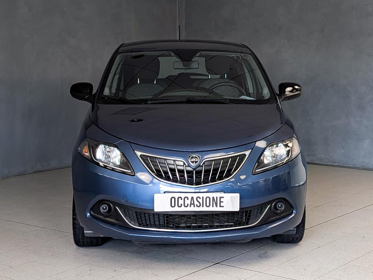 Lancia Ypsilon 1.0 Hybrid 70cv Silver