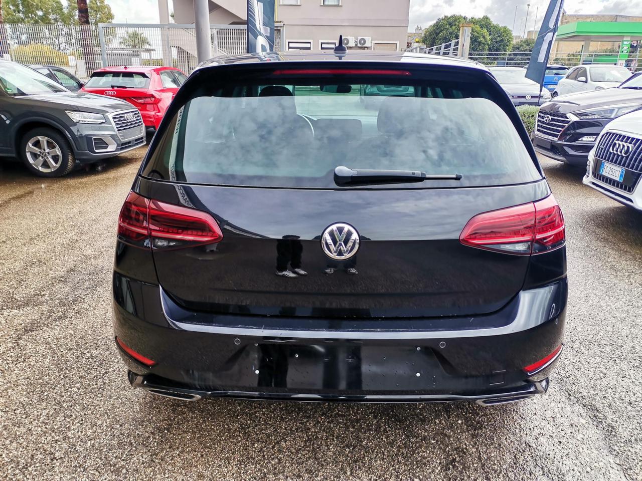 Volkswagen Golf 5 Porte Golf 5p 1.6 tdi Sport 115cv