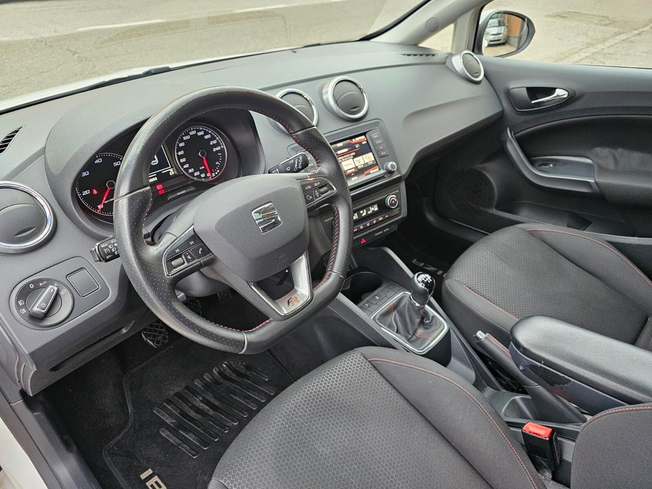 Seat Ibiza 1.4 TDI 105cv FR*Bi-Xeno*Tetto*Pdc*17*Euro6*