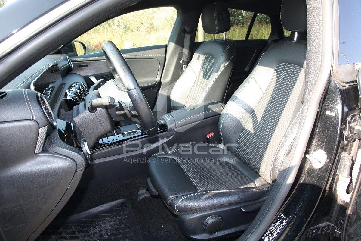 MERCEDES CLA 180 Automatic Shooting Brake Executive